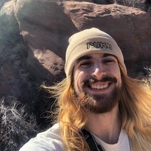 Meet your Posher, Jason